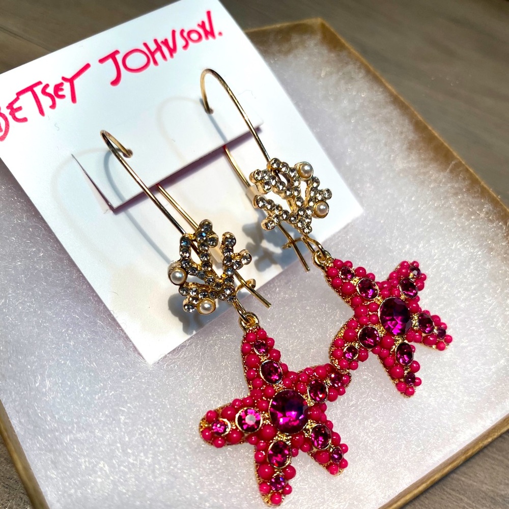 Betsey Johnson Starfish Pink Dangle Earrings NWT